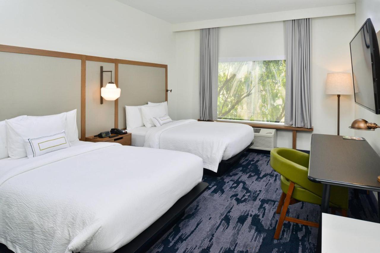 Fairfield Inn & Suites By Marriott Charlotte University Research Park Dış mekan fotoğraf